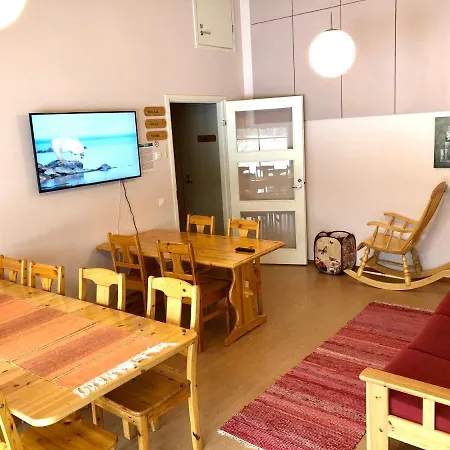 Salonsaaren Lomakylae *