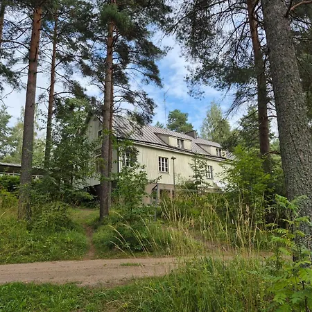 Salonsaaren Lomakyla * Asikkala (Southern Finland)