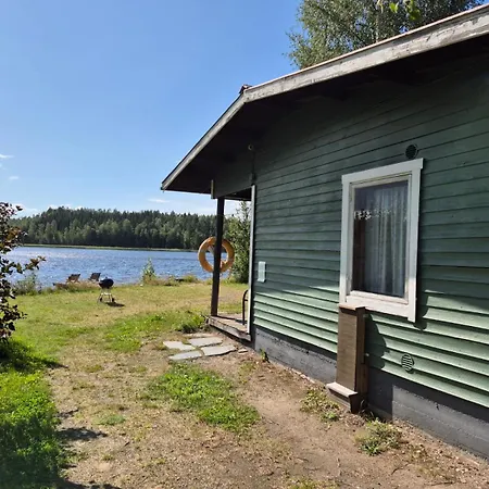 Salonsaaren Lomakylae *