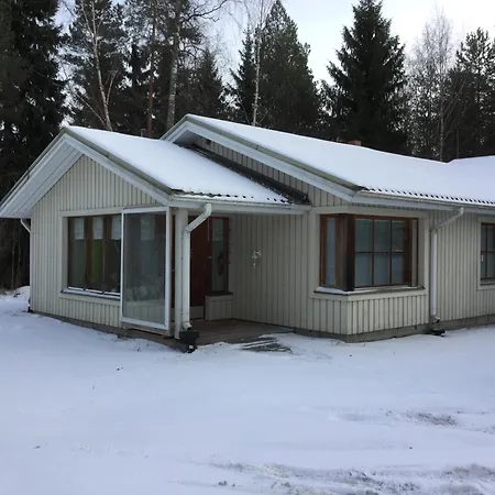 Salonsaaren Lomakyla