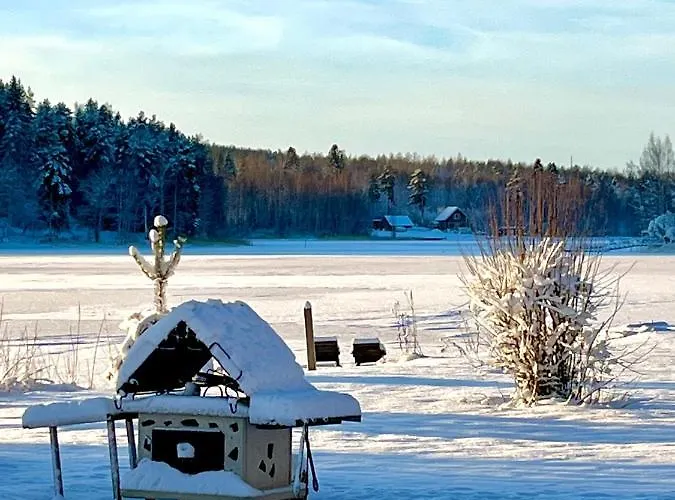 Salonsaaren Lomakylae Lejlighed *